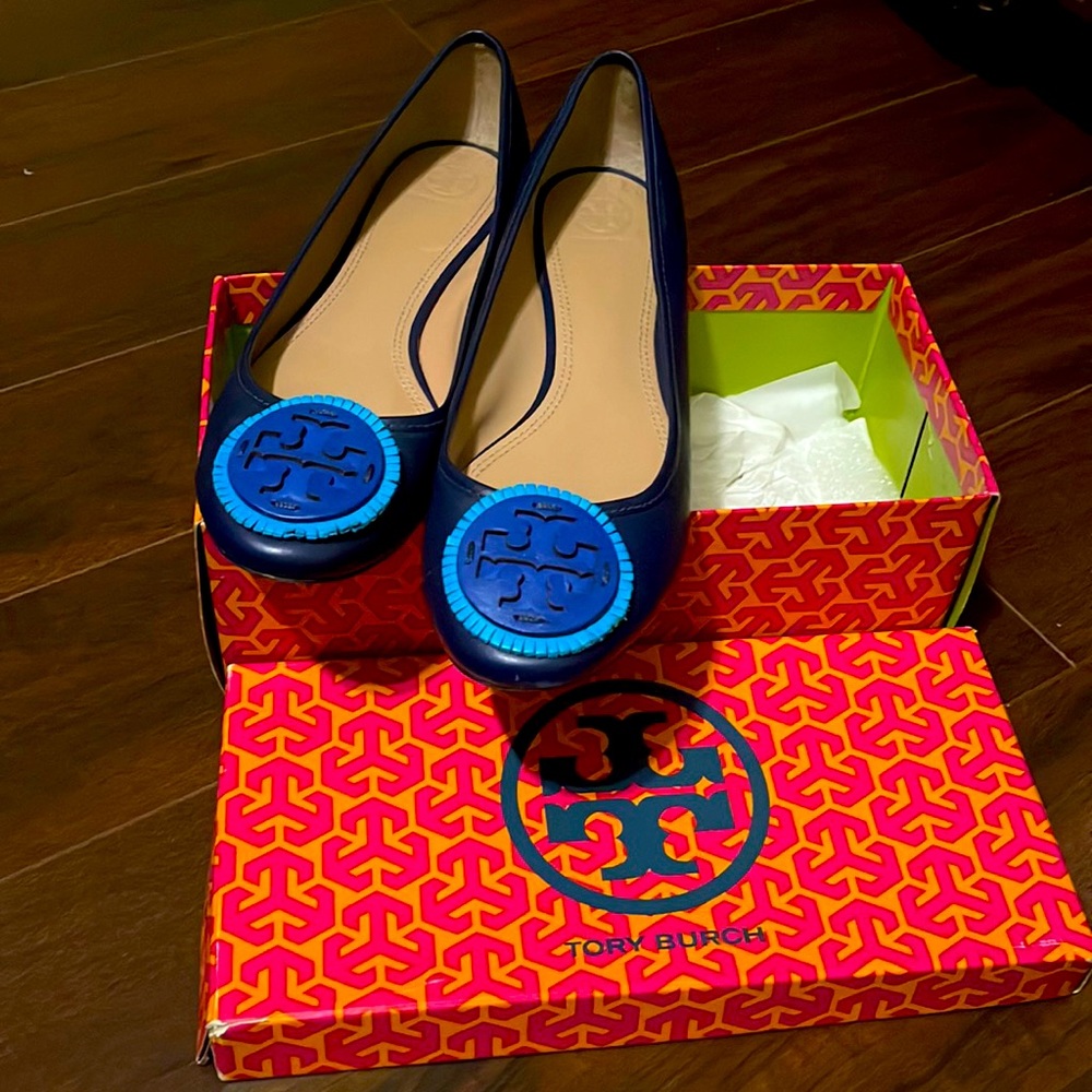Tory Burch leather flats - Picture 1 of 7